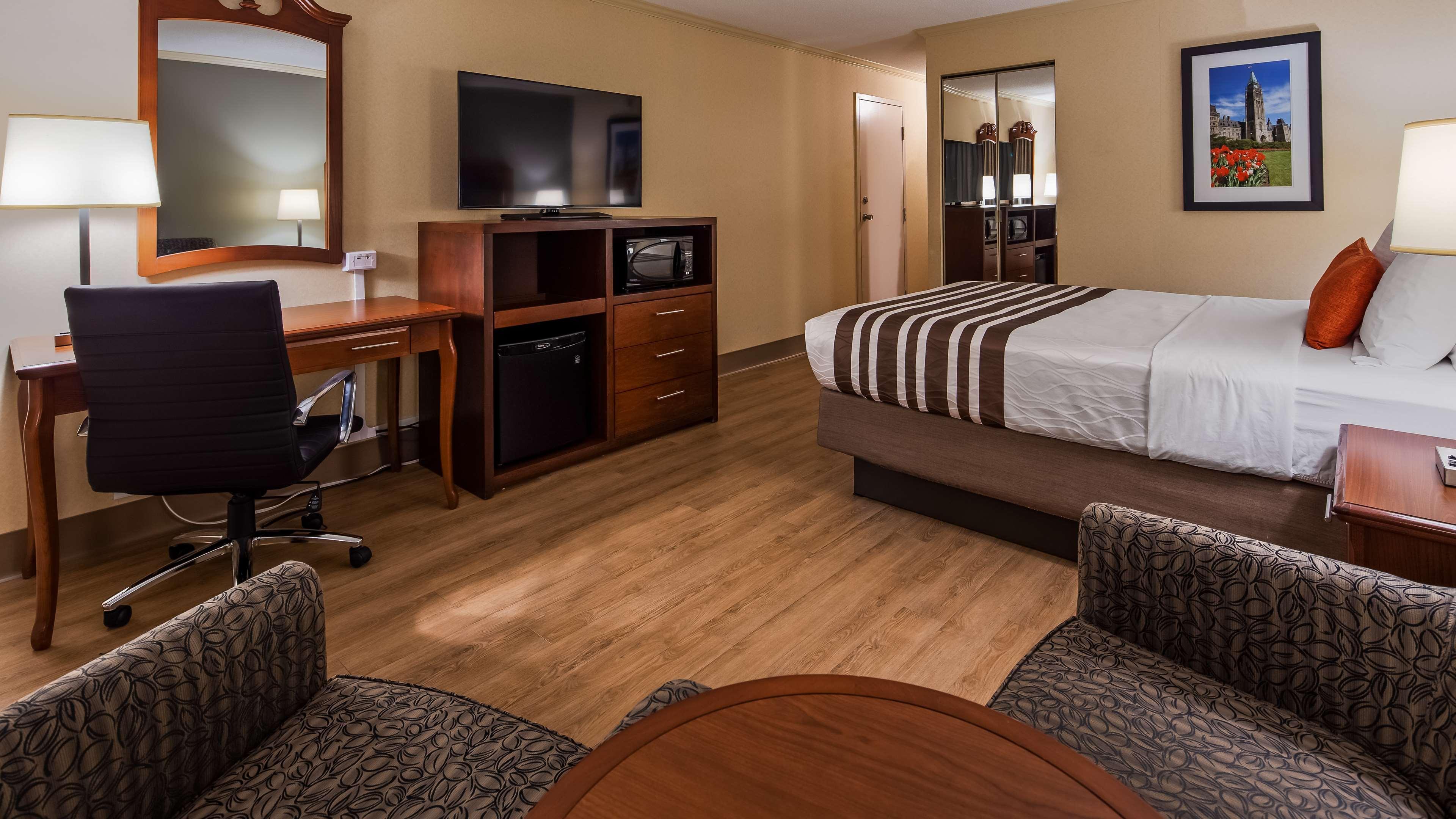 Best Western Plus Ottawa City Centre Exterior photo