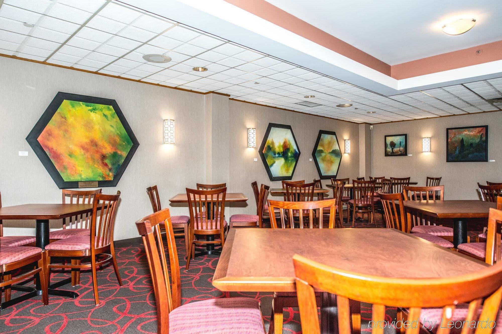 Best Western Plus Ottawa City Centre Exterior photo